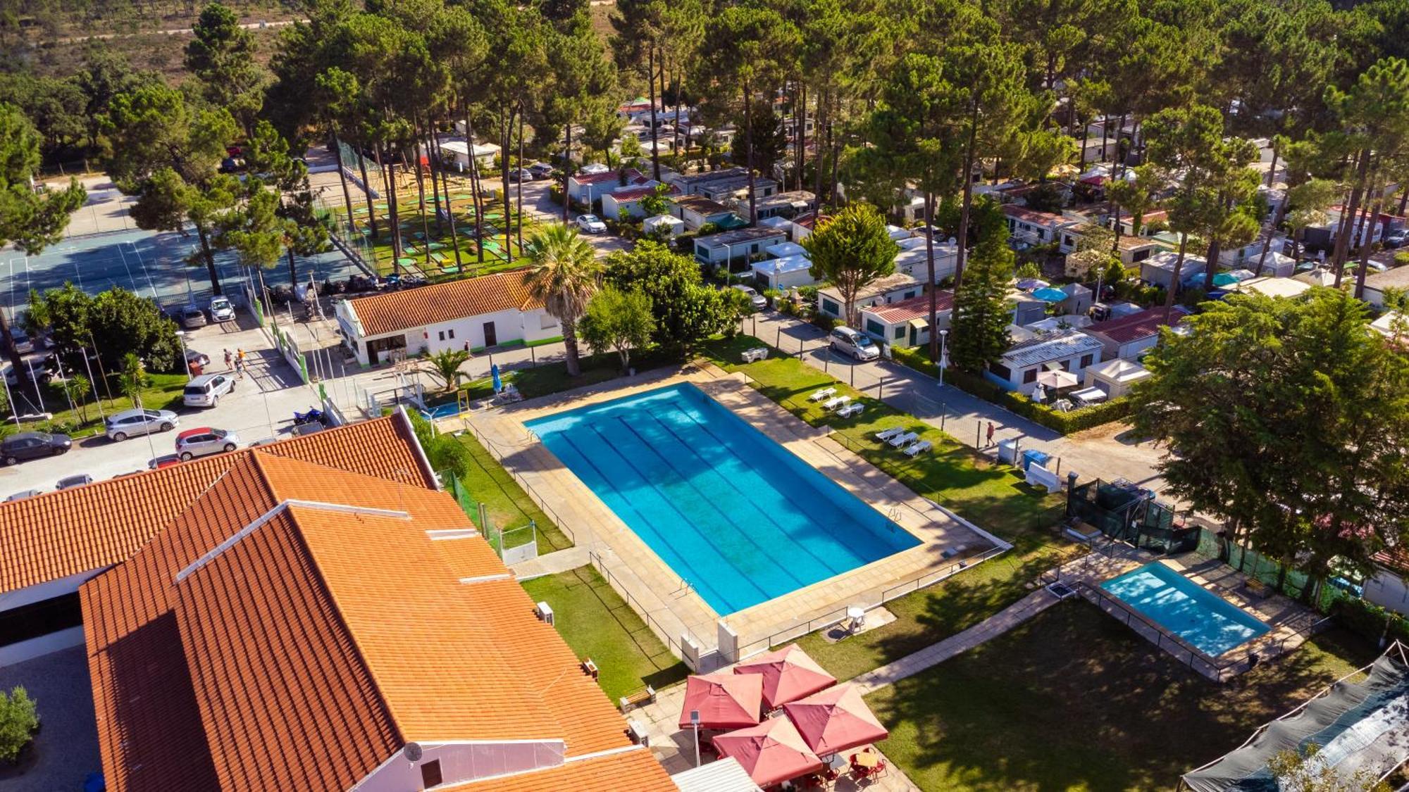 Kampaoh Sesimbra Hotel Екстериор снимка